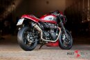 HATTECH Auspuff - RENNSTALL MOTO - OYK75 High - Schalldämpfer mit Anbauteilen für TRIUMPH Speed Twin / Thruxton 1200 / R / RS auf original Krümmer - EU-Typgenehmigung poliert