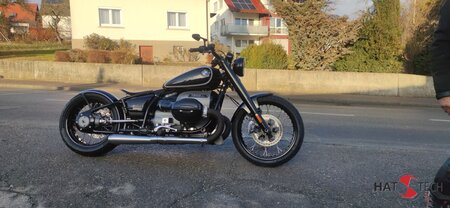 HATTECH Auspuff - LCS OYK Low - Schalldmpfer flach liegend, mit Anbauteilen fr die BMW R18 Modelle auf original Krmmer - EU-Typgenehmigung