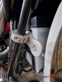 Universal - Halter fr Rohr D1 = 18mm verschraubbar in Edelstahl gefertigt